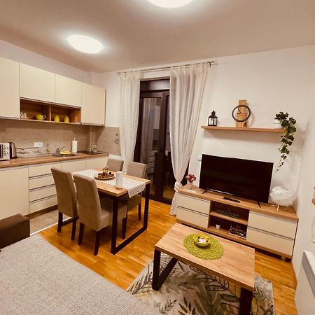 Lux Apartmani Vojinovic Zlatibor Esterno foto