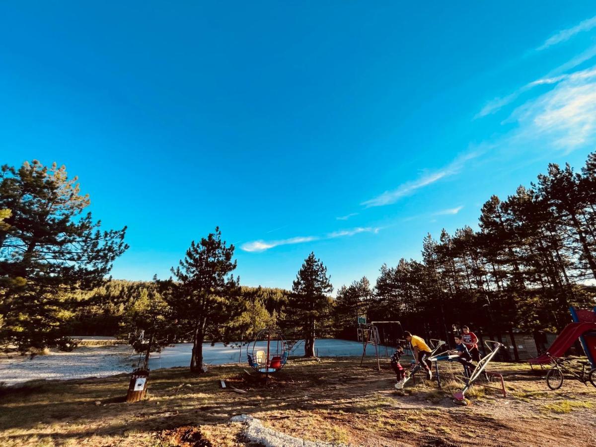 Lux Apartmani Vojinovic Zlatibor Esterno foto