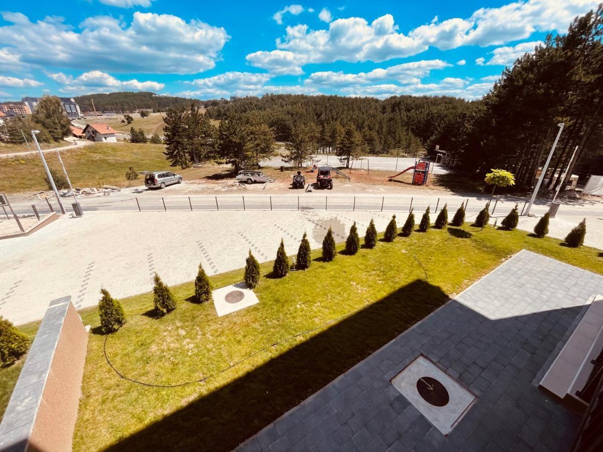 Lux Apartmani Vojinovic Zlatibor Esterno foto