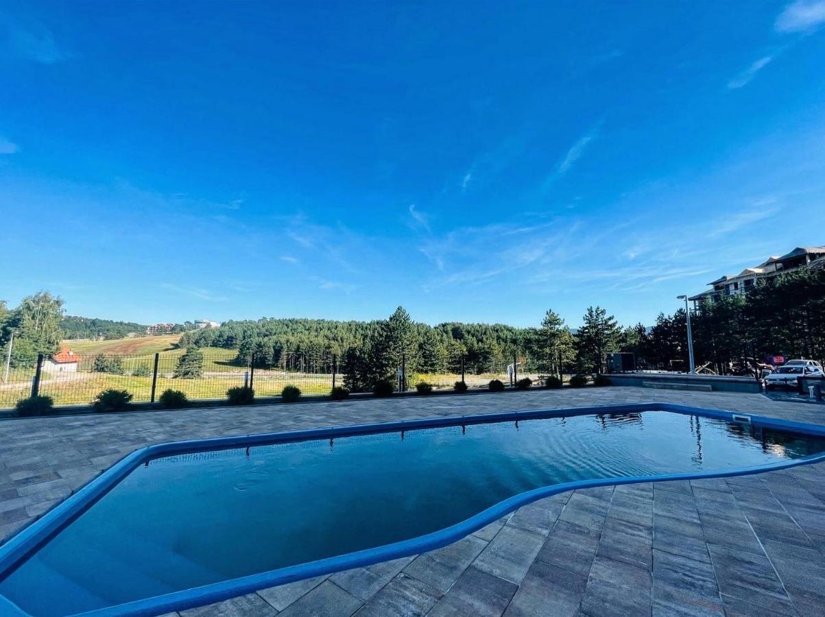 Lux Apartmani Vojinovic Zlatibor Esterno foto